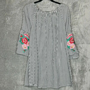 Velzera 2X Shirt Top Black Striped Bell 3/4 Sleeve Scoop Neck Embroidered Cotton